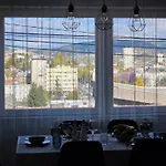 Vibe & Vista Sarajevo, Skenderija Daire