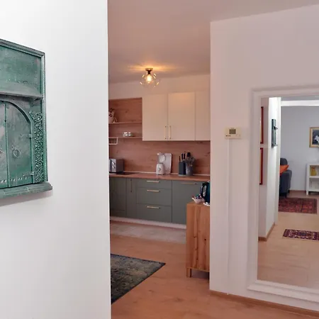 Vibe & Vista Sarajevo, Skenderija